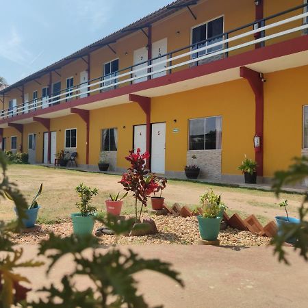 Hospedaje Barrancas Hotel Cosoleacaque Eksteriør billede