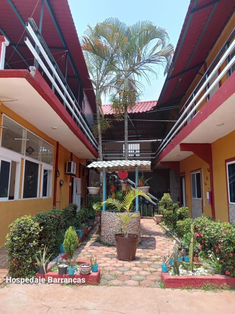 Hospedaje Barrancas Hotel Cosoleacaque Eksteriør billede